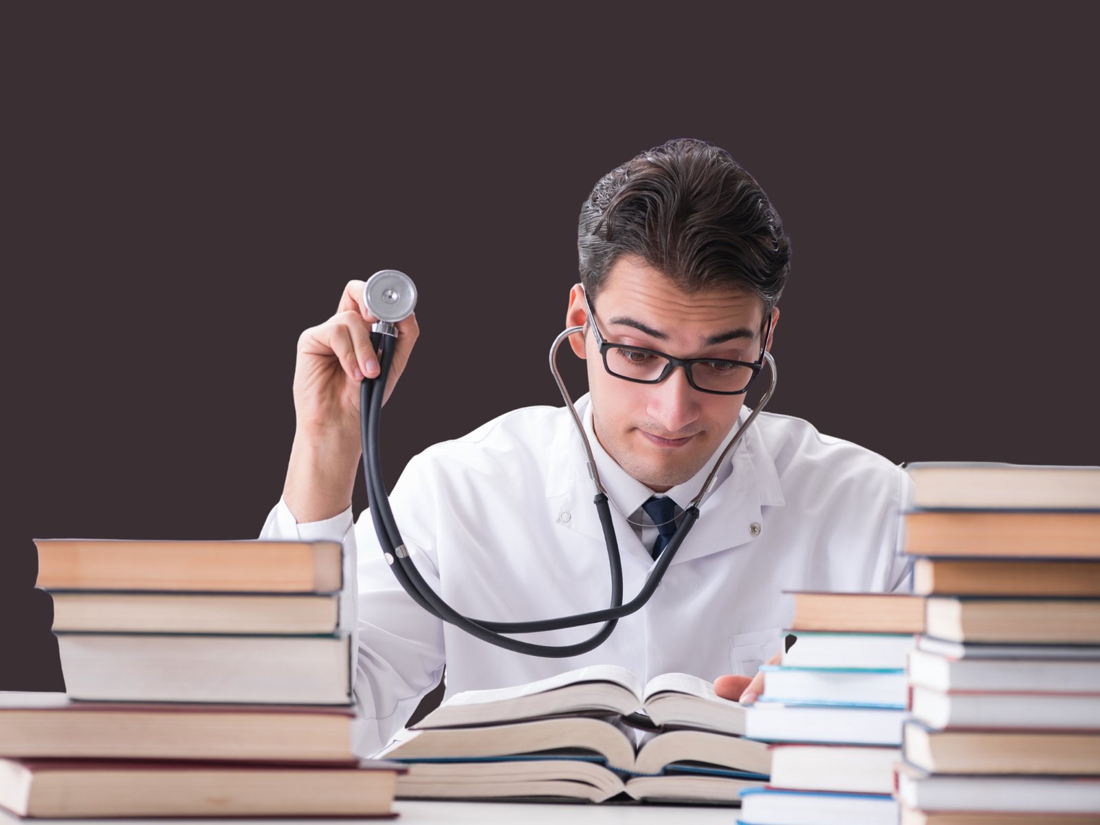 QBank for USMLE Step 1 How to Choose the Right One?